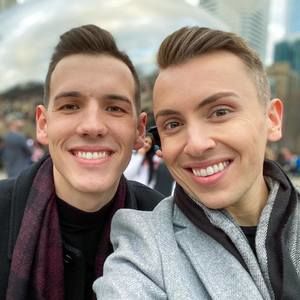 Meet your Posher, Logan